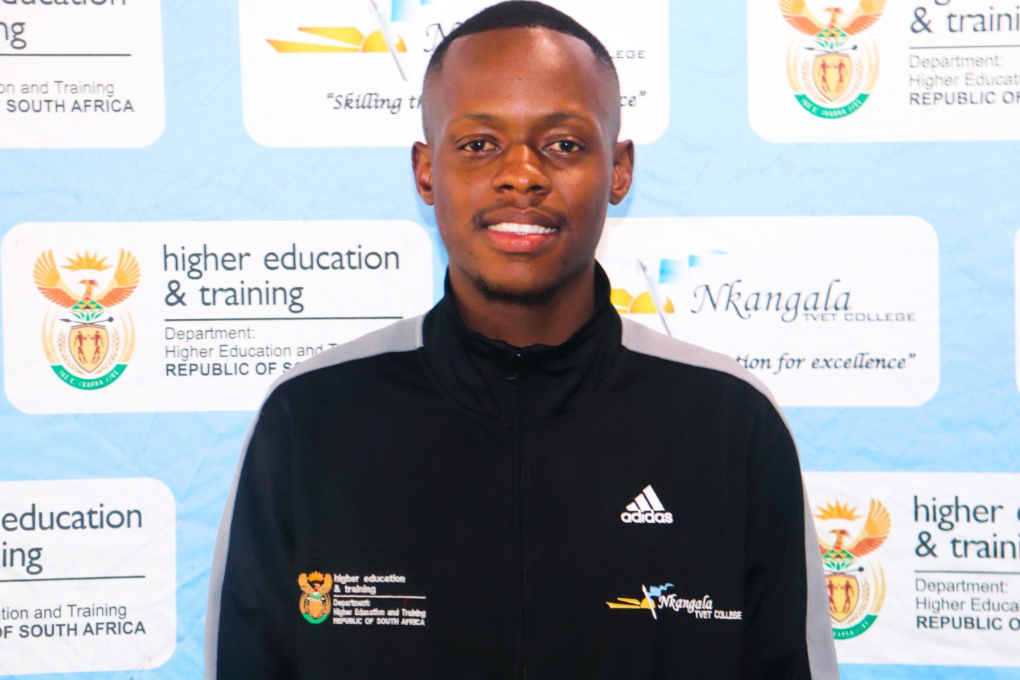 Mr Akhona Mahlalela